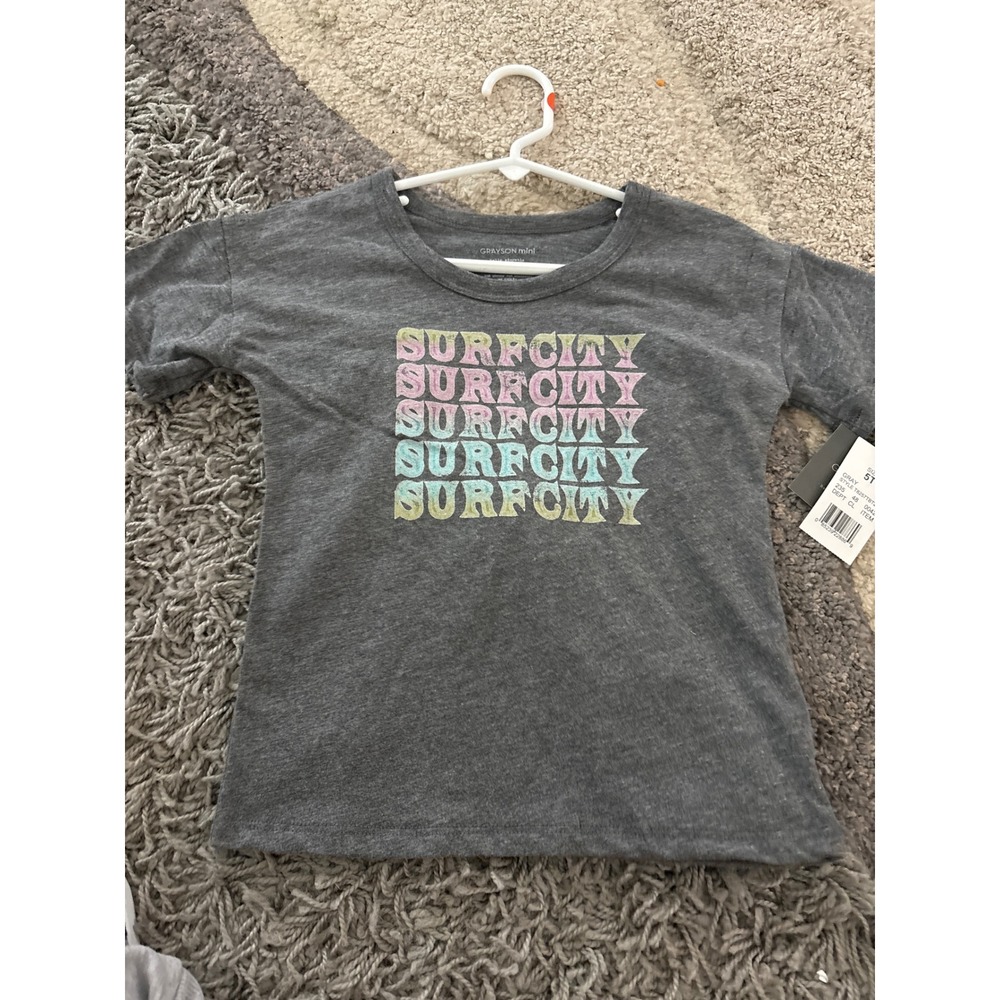 32. Grayson Mini Toddler Gray Surf City Graphic T-Shirt Size 5T NWT T8257TBT25